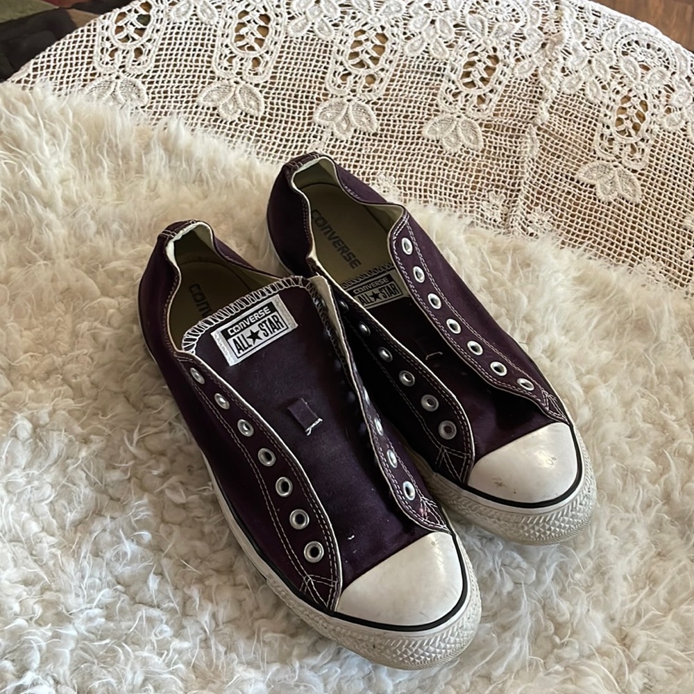 Coverse big men shoes Purple size 12 men lady 14